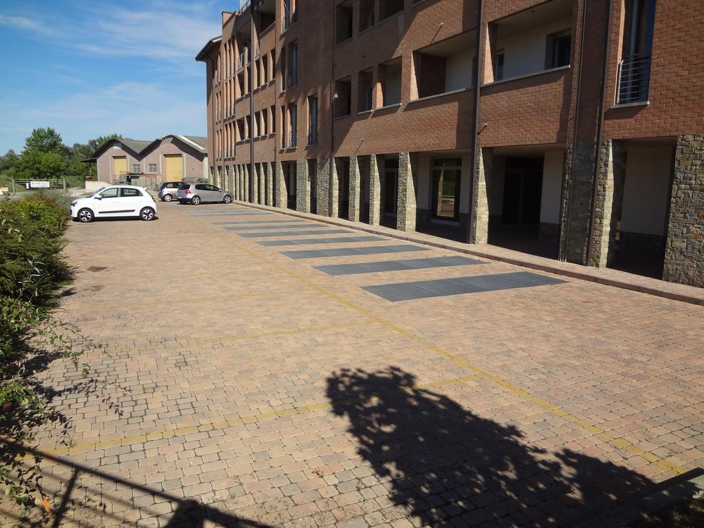 La Trifula Bianca Apts. Альба Екстер'єр фото